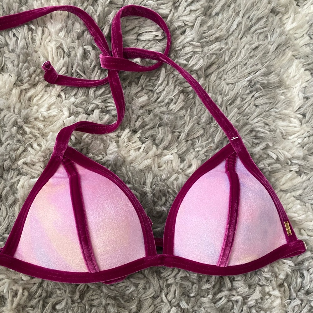 VS Pink bikini top